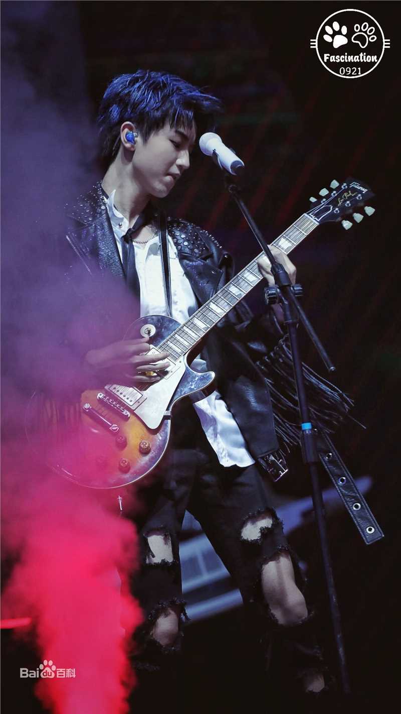 王俊凯(Karry)四周年粉丝见面会-南京素颜照相册