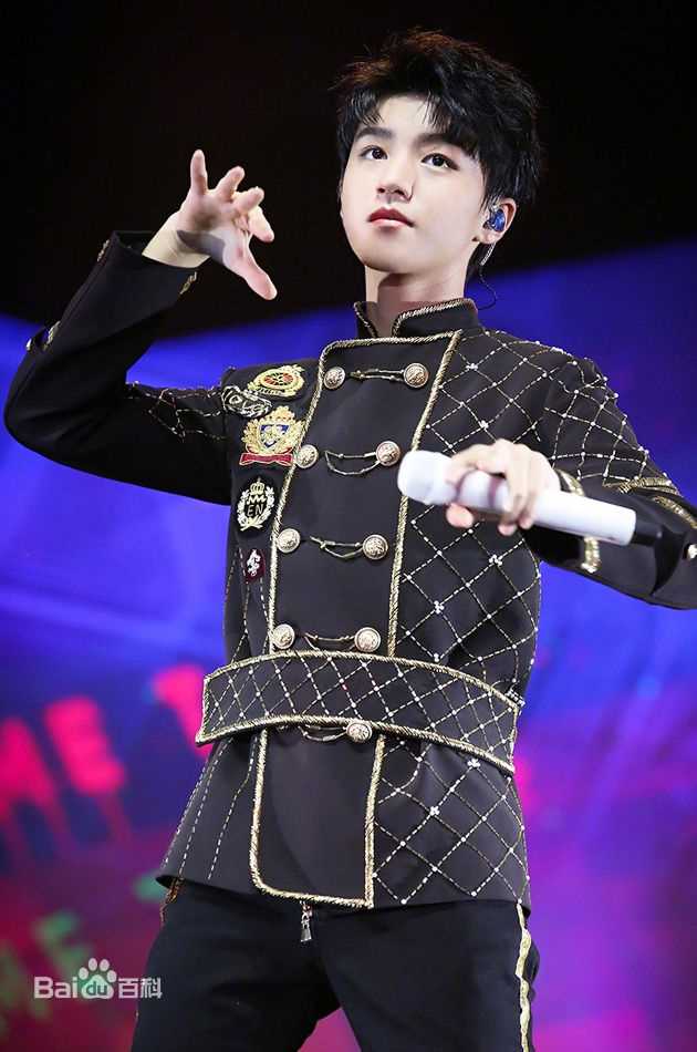 王俊凯(Karry)四周年粉丝见面会-南京素颜照相册