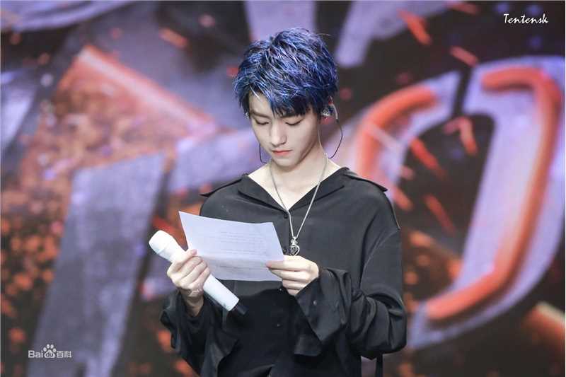 王俊凯(Karry)四周年粉丝见面会-南京素颜照相册