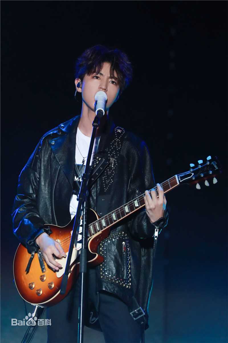 王俊凯(Karry)五周年粉丝见面会素颜照相册