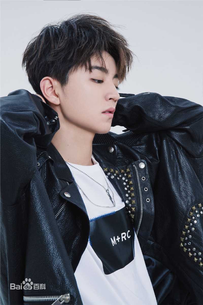 王俊凯(Karry)五周年粉丝见面会素颜照相册