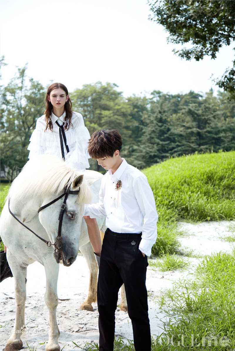 最优质王俊凯(Karry)在《VogueMe》2018年十月刊中的相册