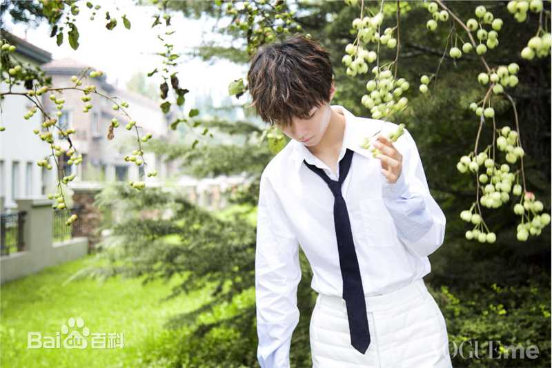 最优质王俊凯(Karry)在《VogueMe》2018年十月刊中的相册