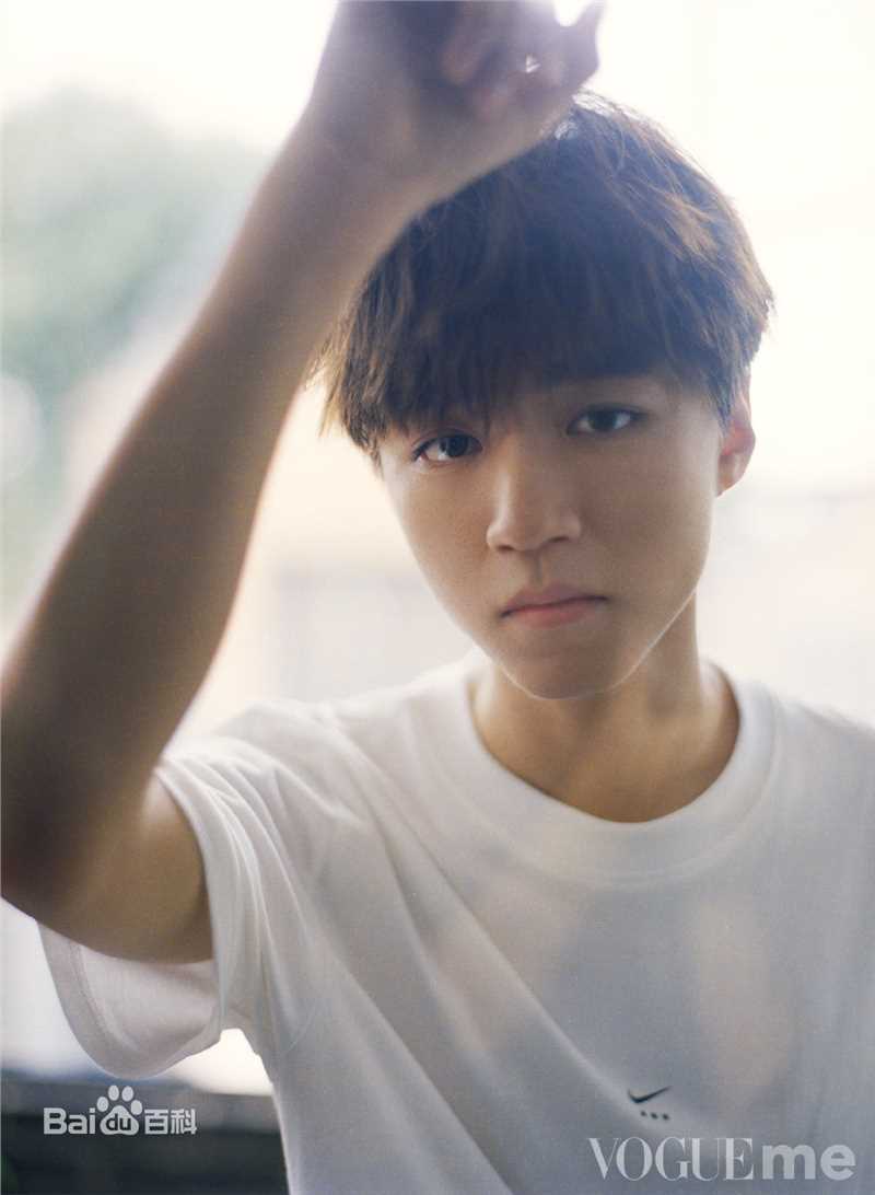 最优质王俊凯(Karry)在《VogueMe》2018年十月刊中的相册