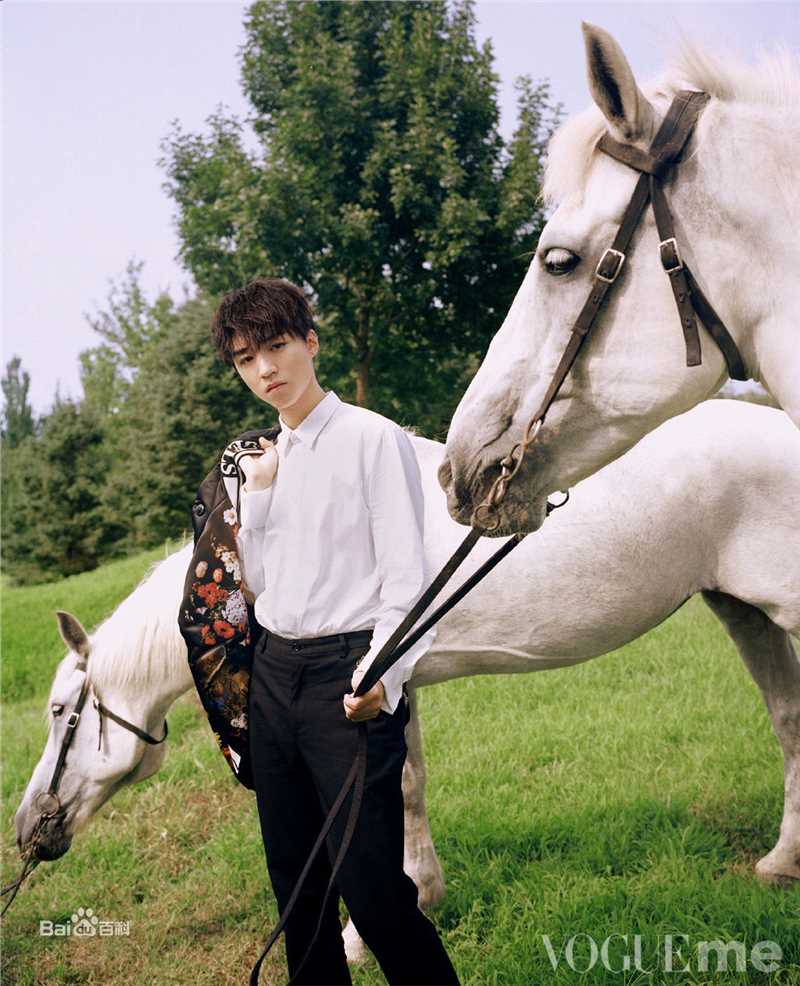 最优质王俊凯(Karry)在《VogueMe》2018年十月刊中的相册