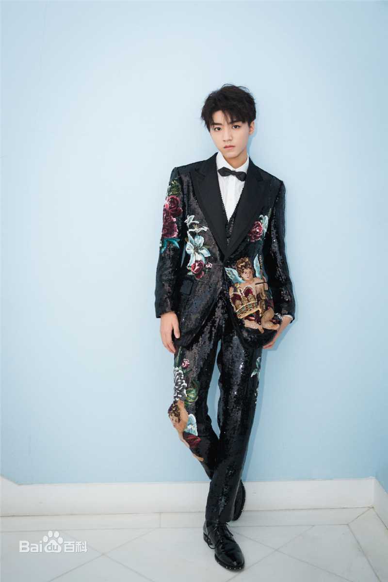 王俊凯(Karry)时尚活动图册性感图片图集