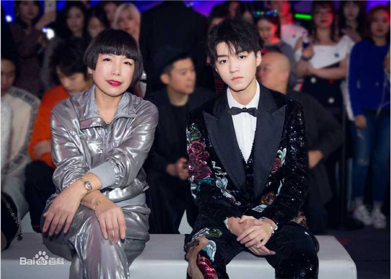 王俊凯(Karry)时尚活动图册性感图片图集