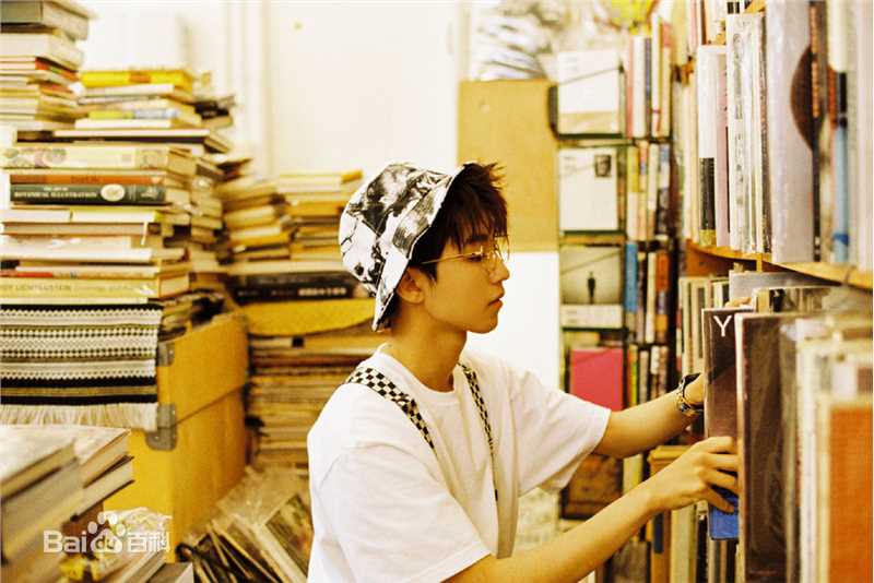 精选王俊凯(Karry)在《十九岁的时差》图册中的图册