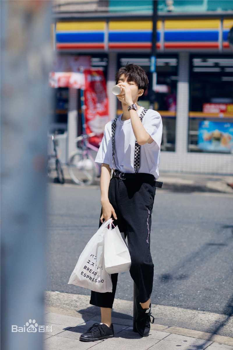 精选王俊凯(Karry)在《十九岁的时差》图册中的图册