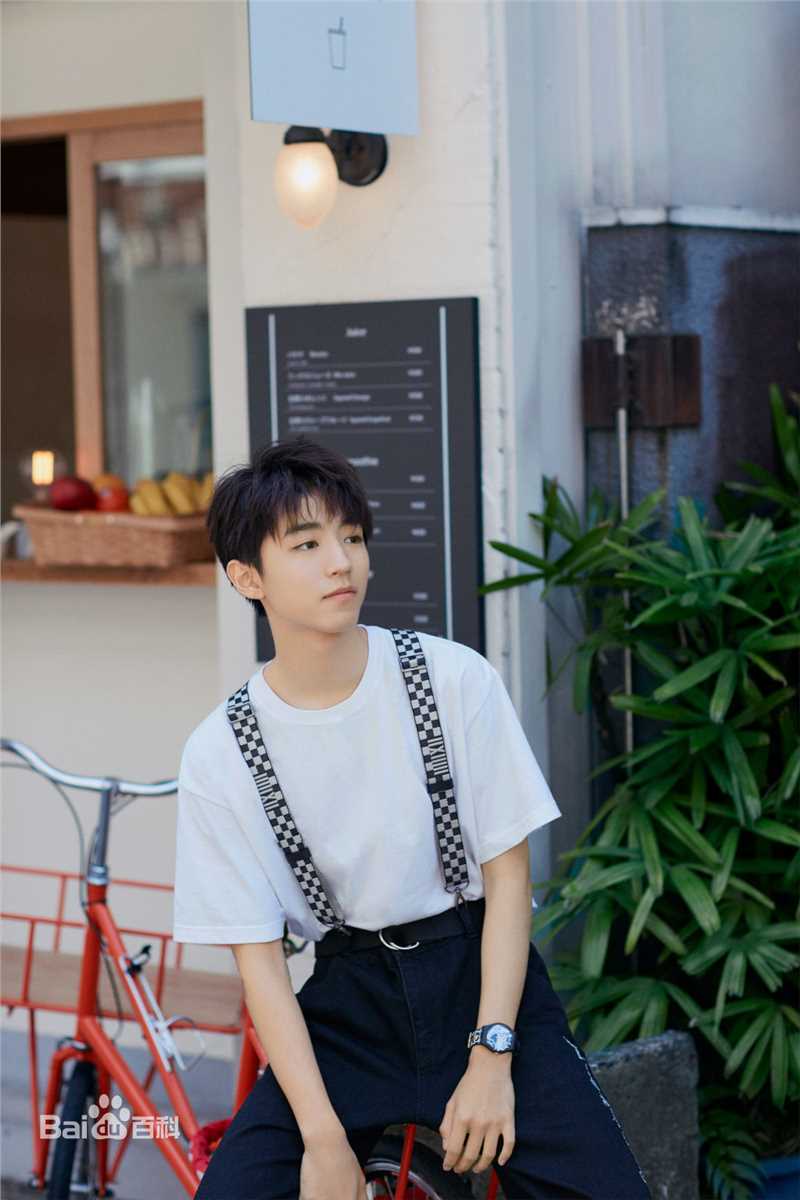 精选王俊凯(Karry)在《十九岁的时差》图册中的图册