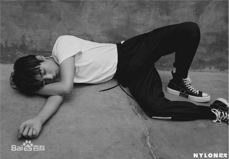 高清王俊凯(Karry)在《NYLON尼龙》六月刊中的图集