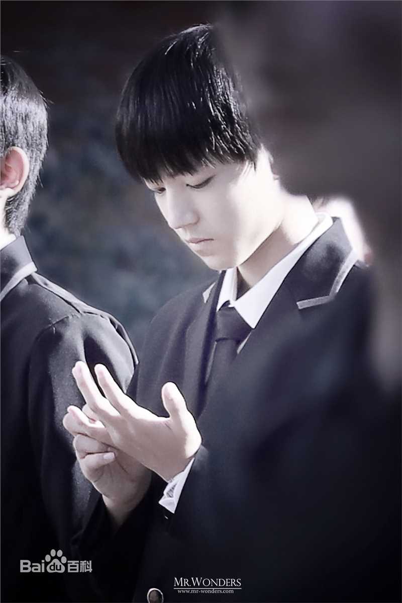 高清王俊凯(Karry)在电视剧《小别离》饰李想中的图集