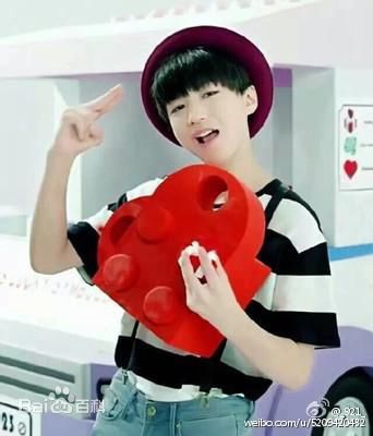 王俊凯(Karry)MV图册图片图集