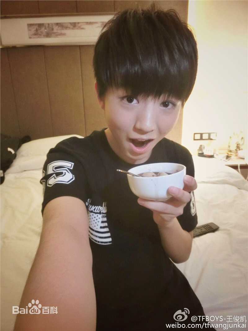 王俊凯(Karry)微博图册（二）壁纸壁纸