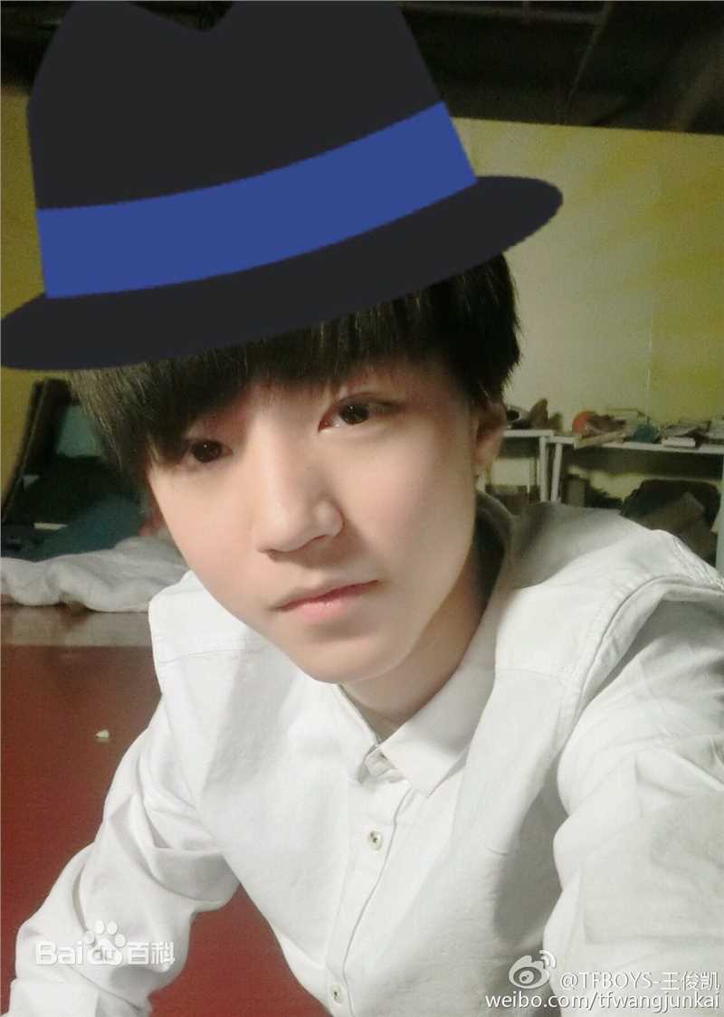 王俊凯(Karry)微博图册（二）壁纸壁纸