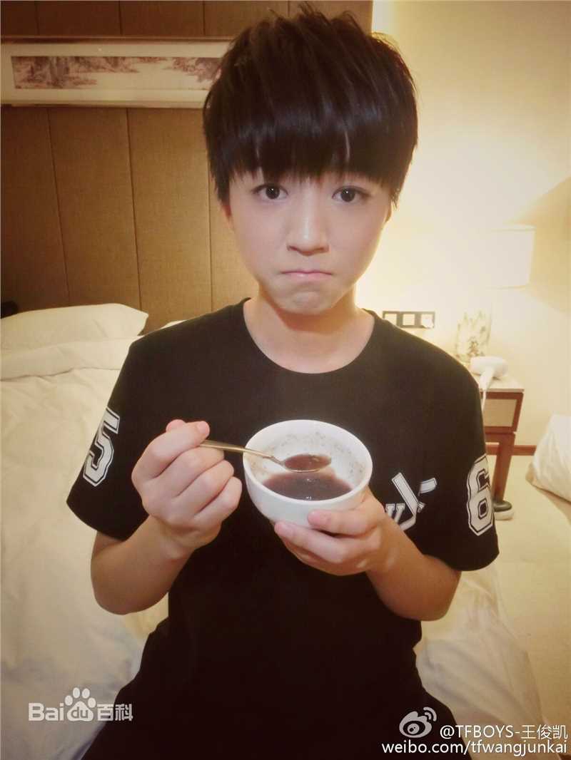 王俊凯(Karry)微博图册（二）壁纸壁纸