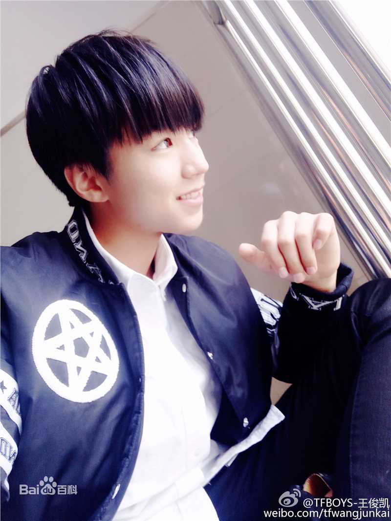 王俊凯(Karry)微博图册（二）壁纸壁纸