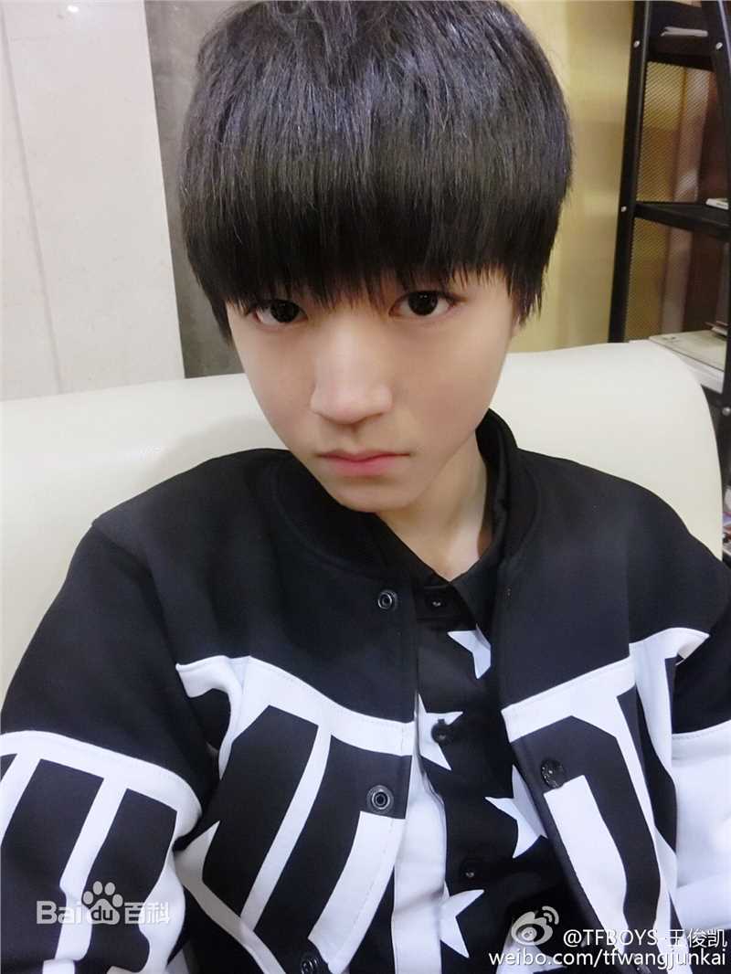 王俊凯(Karry)微博图册（二）壁纸壁纸