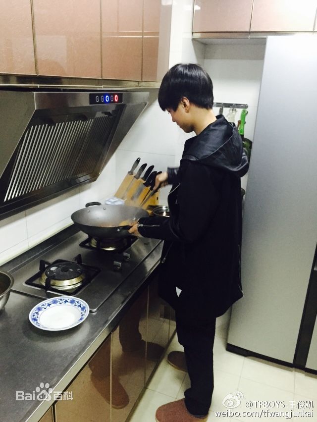 王俊凯(Karry)微博图册（二）壁纸壁纸