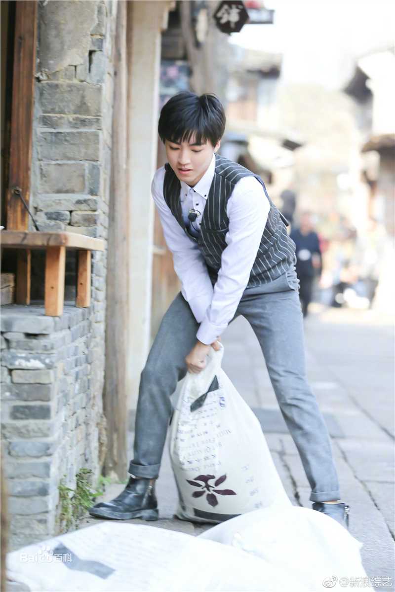 最全王俊凯(Karry)在综艺《高能少年团》中的壁纸