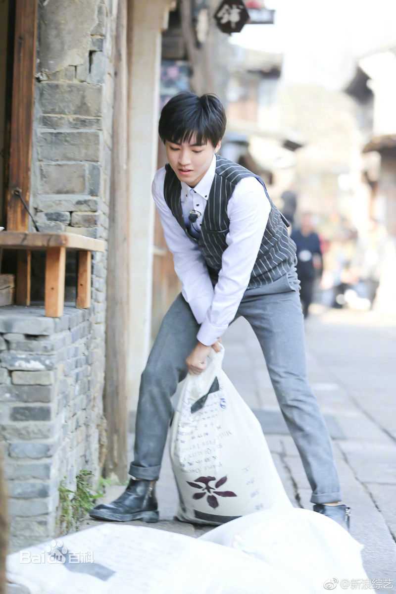 最全王俊凯(Karry)在综艺《高能少年团》中的壁纸