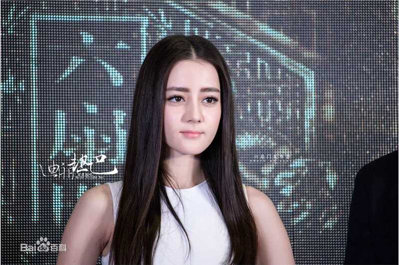 迪丽热巴·迪力木拉提(Dilraba)出席活动图册