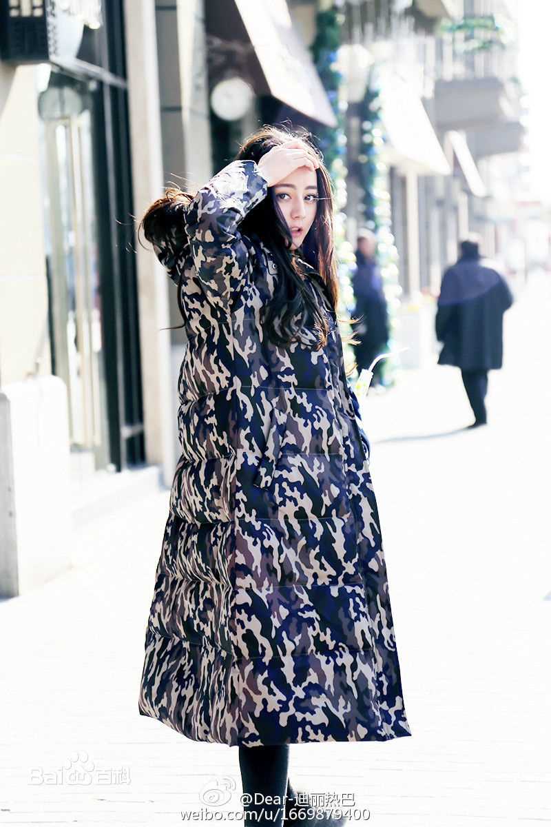 迪丽热巴·迪力木拉提(Dilraba)个人生活照前后照片