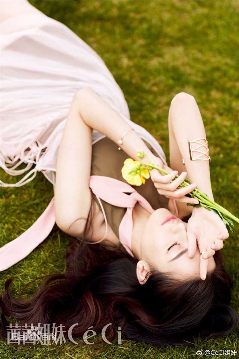 最优质迪丽热巴·迪力木拉提(Dilraba)在《茜茜姐妹》17年3月刊中的相册