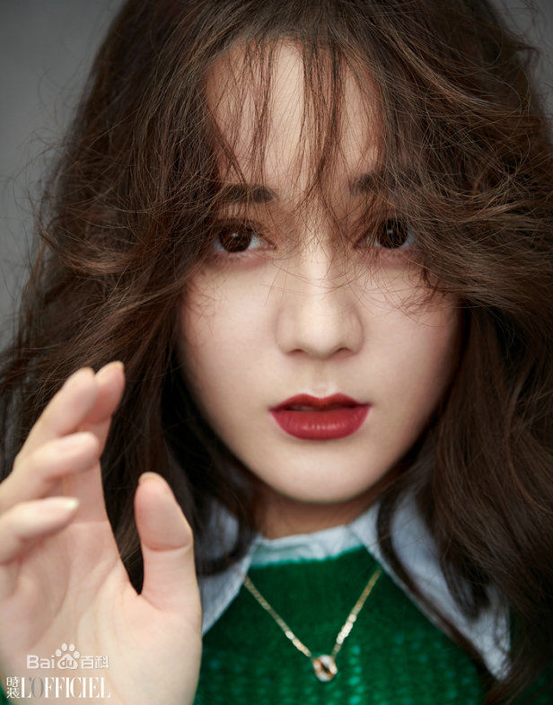 迪丽热巴·迪力木拉提(Dilraba)时装LOFFICIEL前后照片