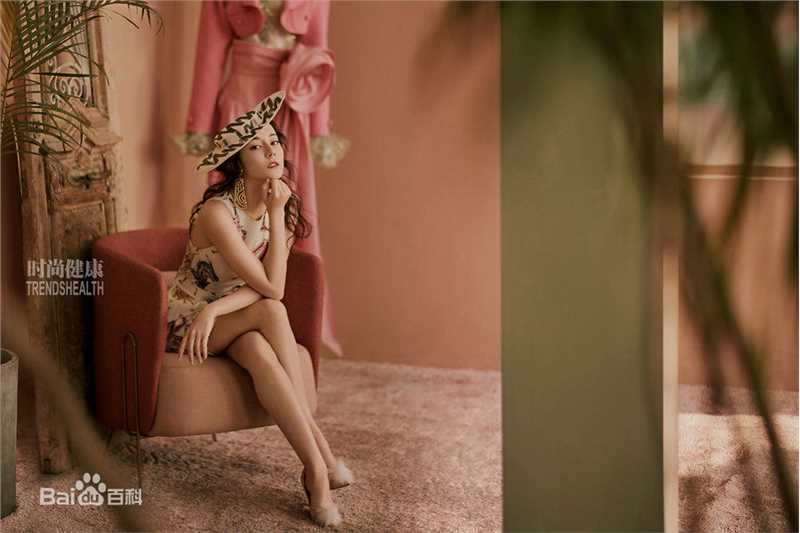 迪丽热巴·迪力木拉提(Dilraba)时尚健康前后照片