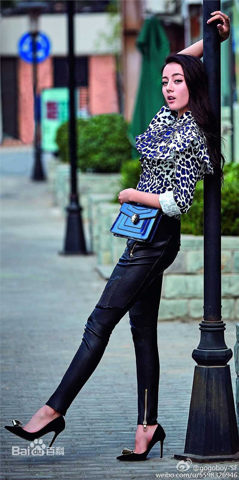 最新迪丽热巴·迪力木拉提(Dilraba)在08《红秀GRAZIA》中的壁纸