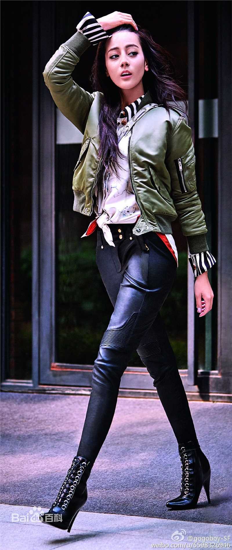 最新迪丽热巴·迪力木拉提(Dilraba)在08《红秀GRAZIA》中的壁纸