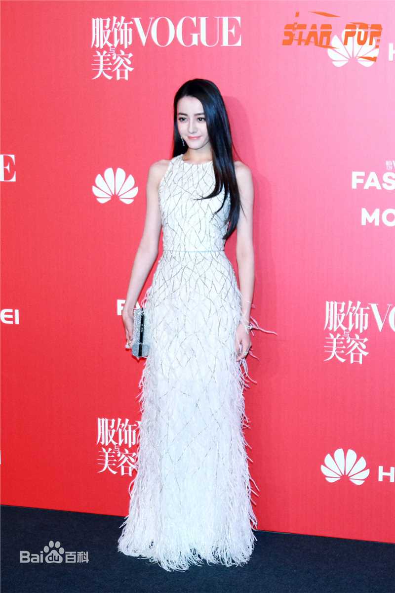 迪丽热巴·迪力木拉提(Dilraba)18 vogue11周年晚会壁纸壁纸