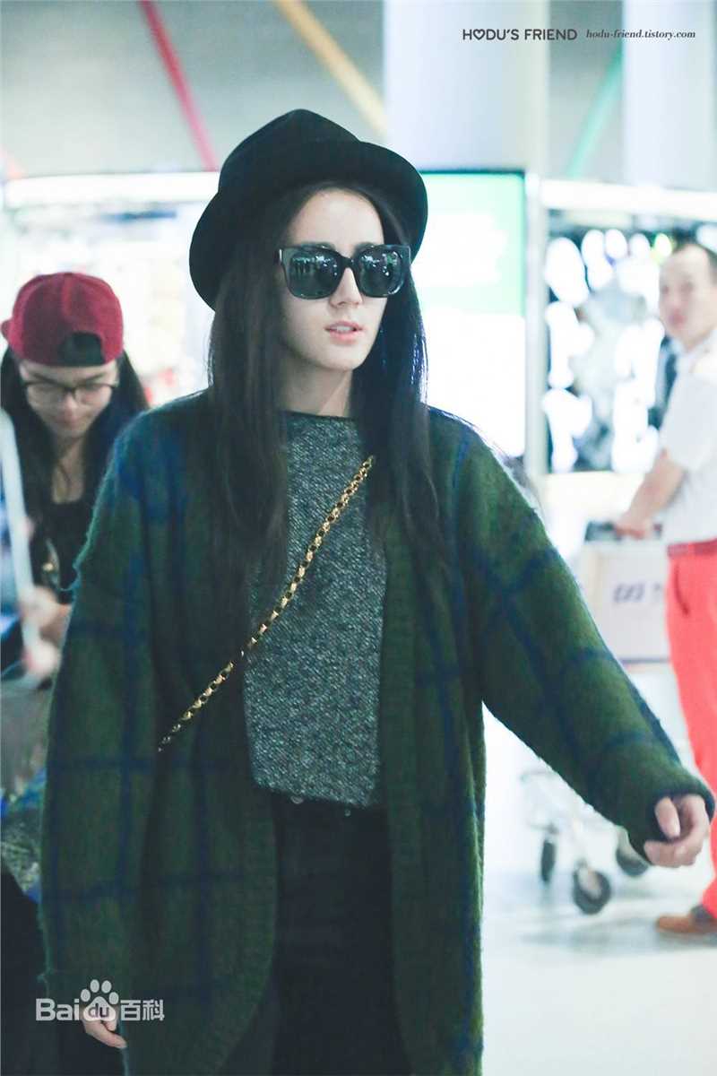 迪丽热巴·迪力木拉提(Dilraba)21 机场look图册