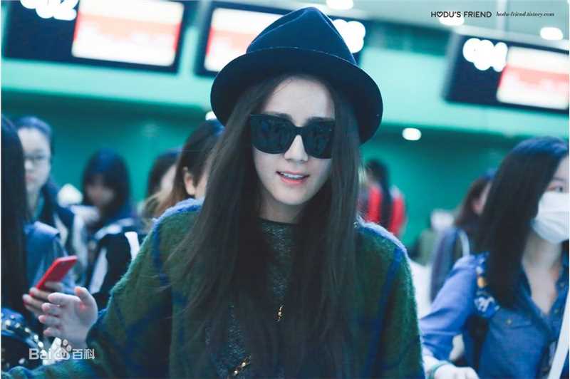 迪丽热巴·迪力木拉提(Dilraba)21 机场look图册