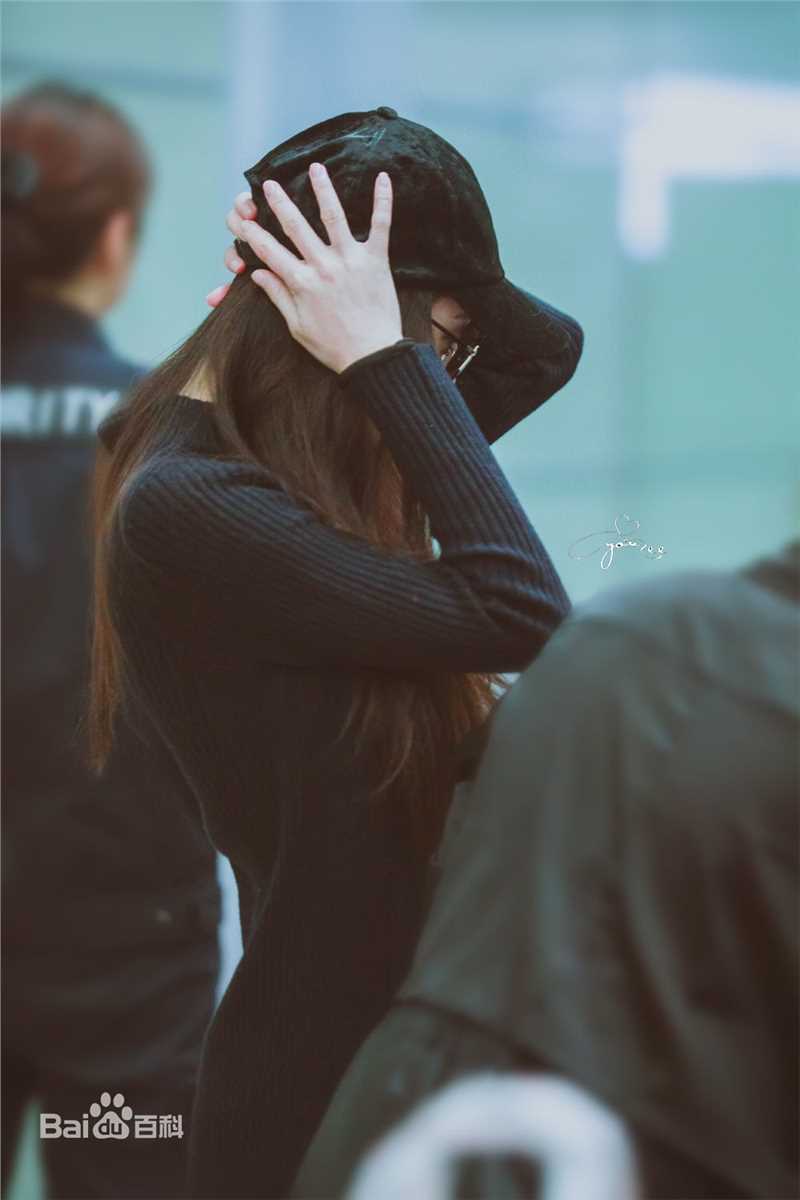 迪丽热巴·迪力木拉提(Dilraba)21 机场look图册