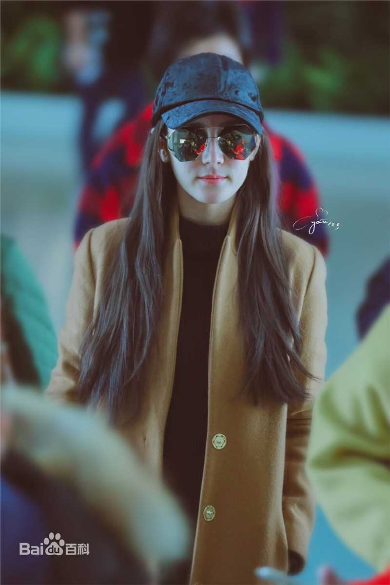 迪丽热巴·迪力木拉提(Dilraba)21 机场look图册