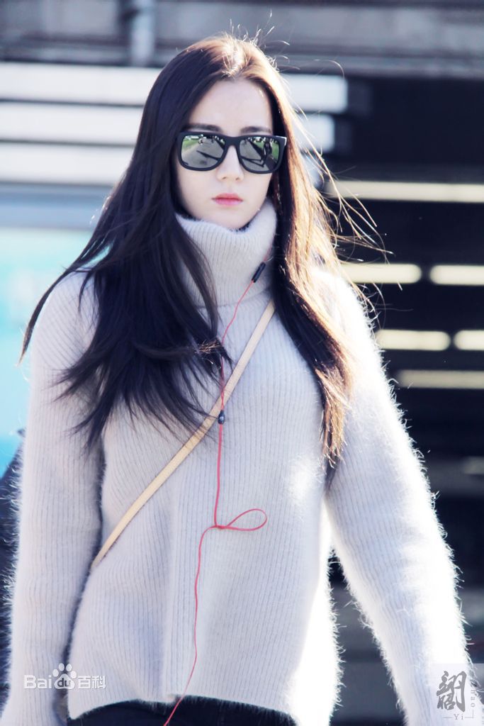 迪丽热巴·迪力木拉提(Dilraba)21 机场look图册