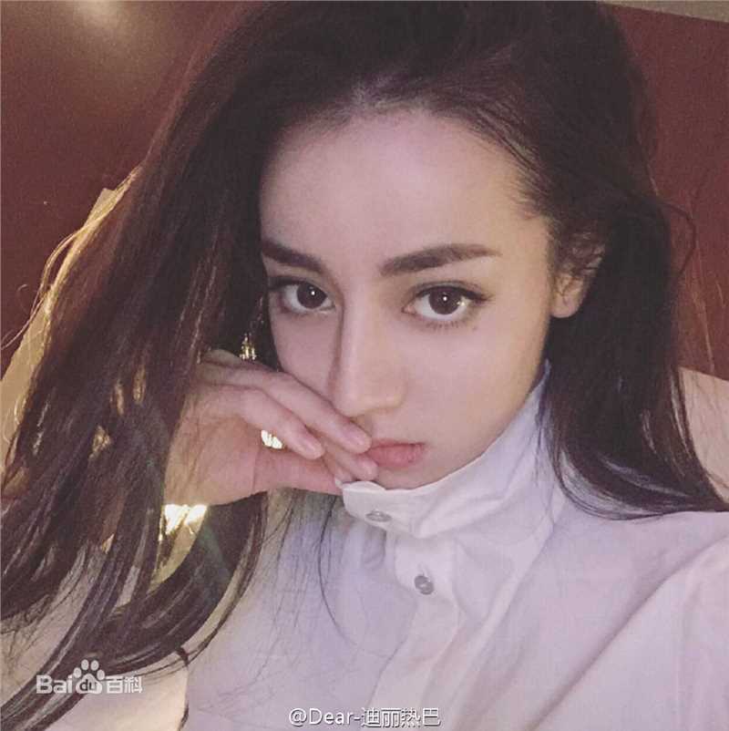 迪丽热巴·迪力木拉提(Dilraba)23 热巴性感图片图集