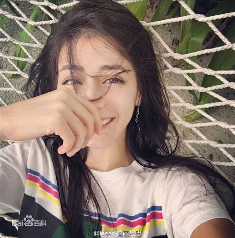 迪丽热巴·迪力木拉提(Dilraba)23 热巴性感图片图集