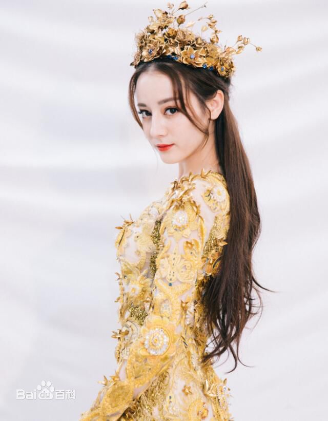 高清迪丽热巴·迪力木拉提(Dilraba)性感图片