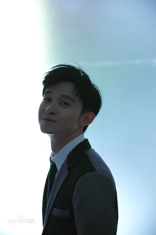 董子健精选西装图册