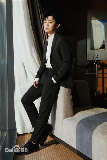 董子健精选西装图册