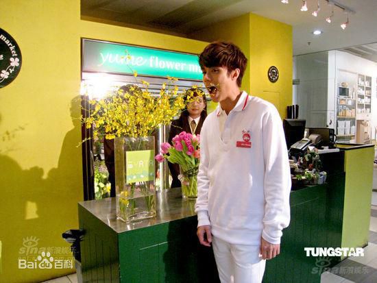 张敬轩(Hins/Hins Cheung/Cheung King Hin)专辑签售性感图片图集