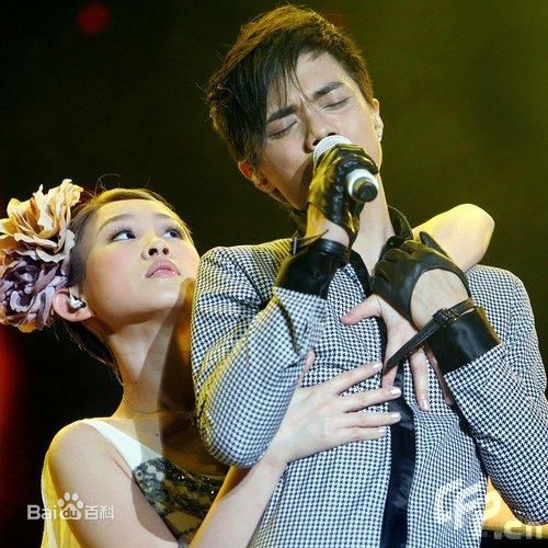 张敬轩(Hins/Hins Cheung/Cheung King Hin)演唱会性感图片图集