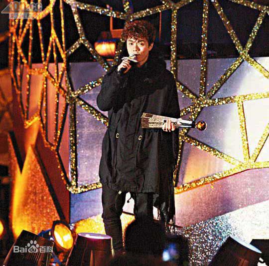 张敬轩(Hins/Hins Cheung/Cheung King Hin)颁奖礼性感图片图集