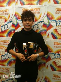 张敬轩(Hins/Hins Cheung/Cheung King Hin)颁奖礼性感图片图集