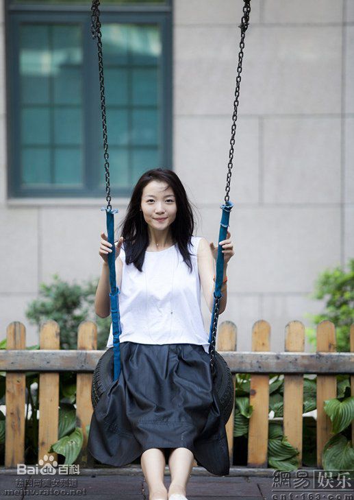 齐溪最新时尚大片素颜照相册