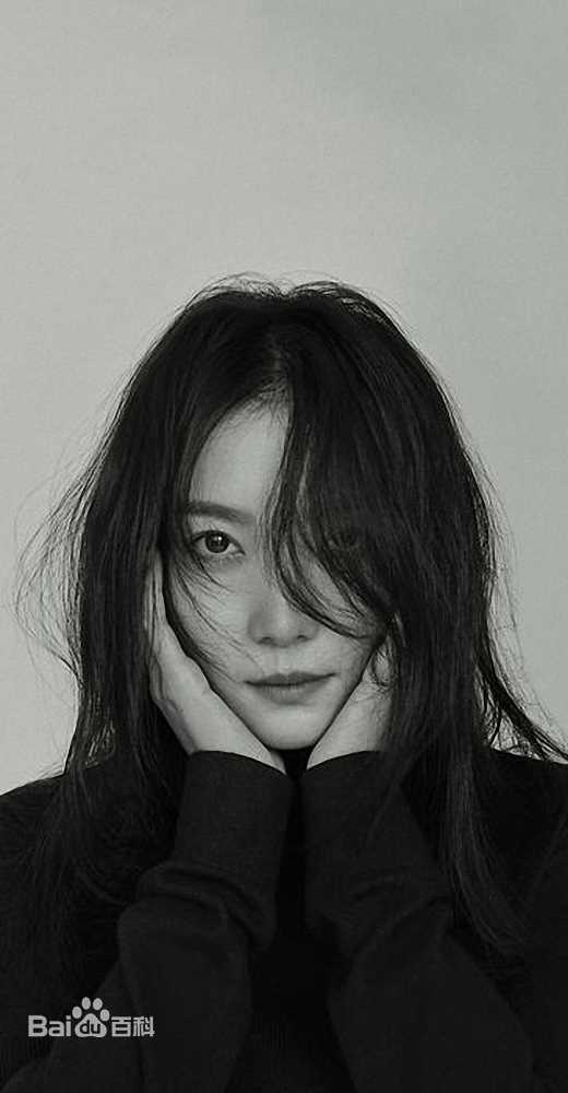 最全齐溪素颜照