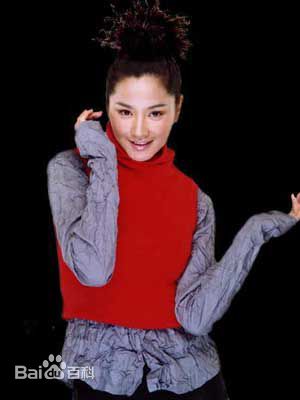 瞿颖千百度女鞋品牌形象代言人壁纸壁纸